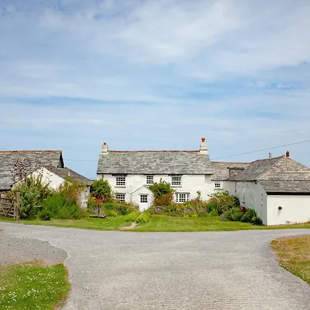 The Annexe - Tbh * Crackington Haven