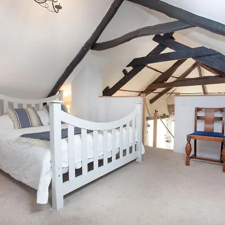 The Annexe - Tbh